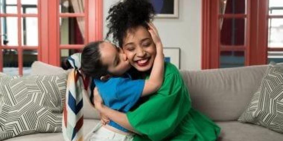 6 سلوكيات مهم تعلمها لأطفالك عشان يتعاملوا بأسلوب راقٍ ومهذب