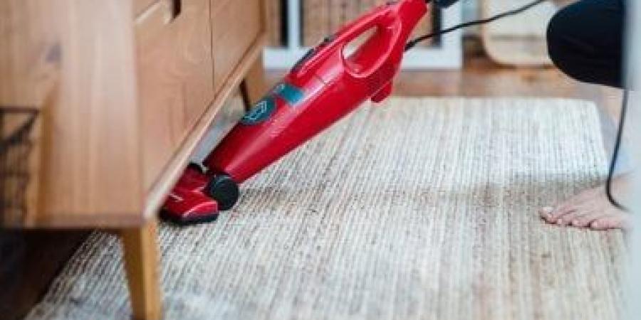 10 استخدامات للمكنسة الكهربائية مش كلنا نعرفها.. هتخلى حياتك أسهل